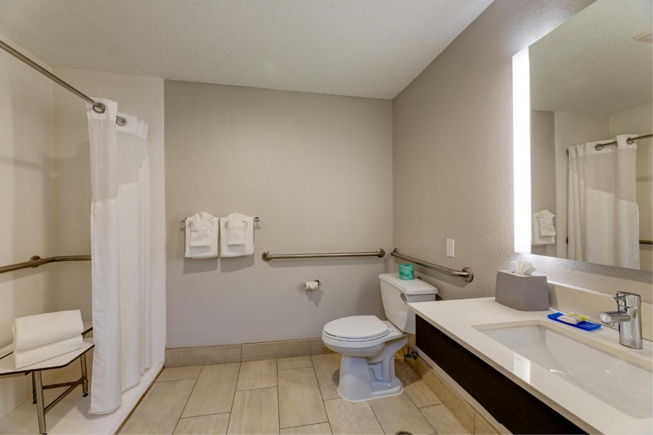 Holiday Inn Express & Suites Ashtabula-Geneva By Ihg Austinburg Eksteriør billede