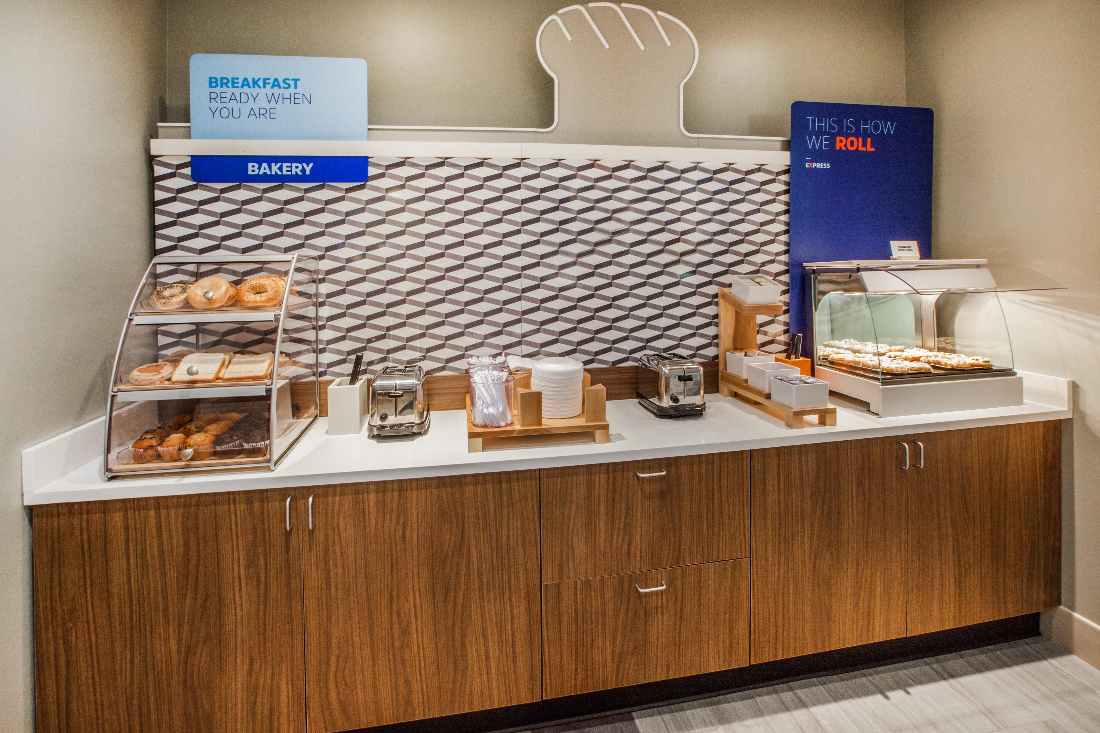 Holiday Inn Express & Suites Ashtabula-Geneva By Ihg Austinburg Eksteriør billede